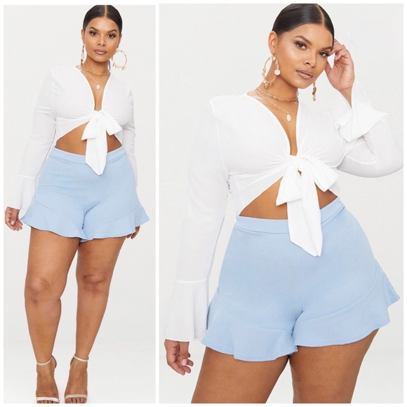 PrettyLittleThing Pants - PrettyLittleThing Frill Hem High Waist Shorts